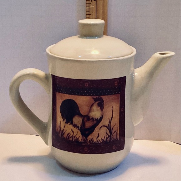 Vintage B.I. Co Teapot & Lid Beige w/Country Rooster Design Farmhouse Decor - Picture 3 of 6